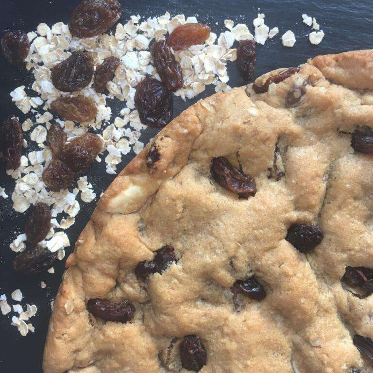 XL Oat & Raisin Stuffed Cookie ā Thick, Gooey & Fully Loaded